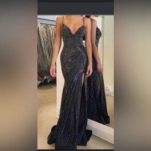 Sherri Hill size 16 black prom dress black & silver beads